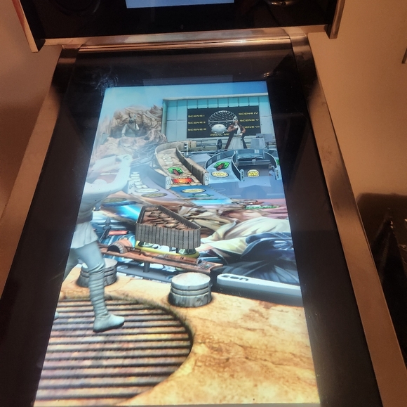 StarWars digital pinball machine with 10 play screens - Picture 4 of 7